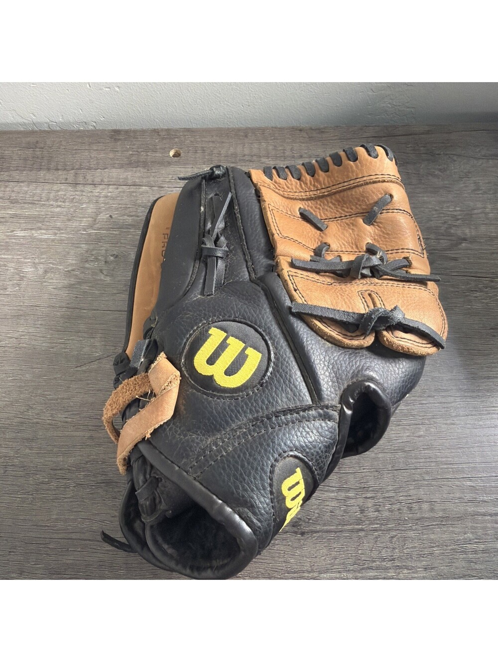 Wilson Baseball Glove A2476 12.5" Pro Select Top Grain Leather LHT